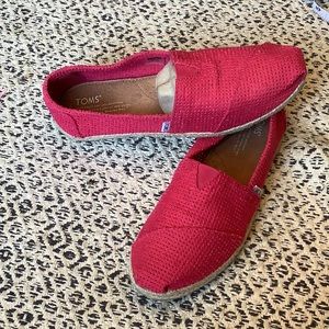 Red Toms size 9
